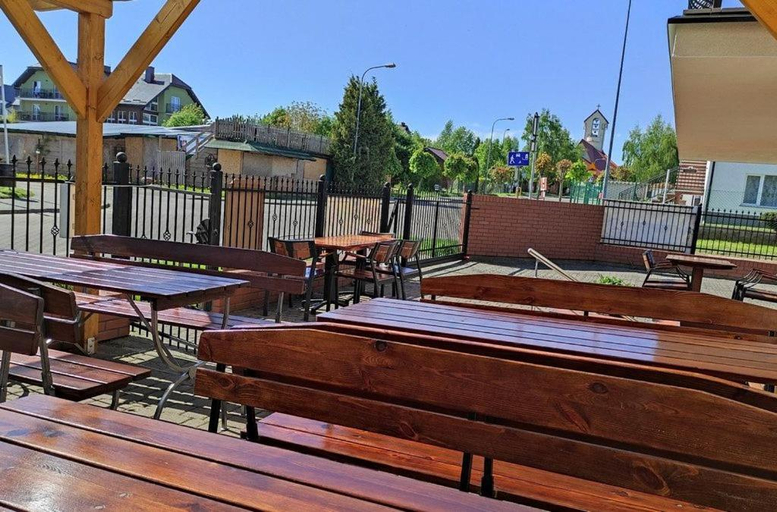 Food & Drinks 2, Pokoje Goscinne, Puck