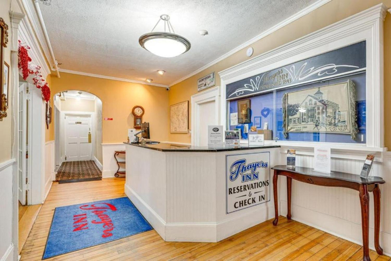 Public Area 3, Thayers Inn, Grafton