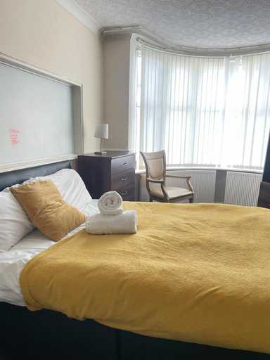 Bedroom 3, Sheldon Shared House, Birmingham
