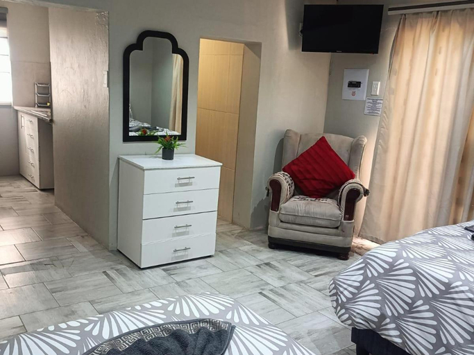 Bedroom 3, Che La Moir Guesthouse, Mangaung