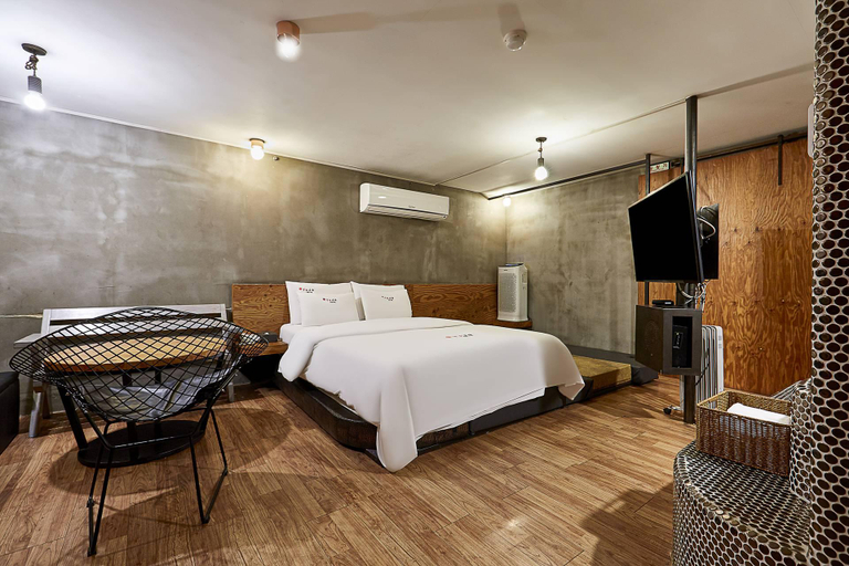 Bedroom 2, Sinllim YAJA Sillim branch, Gwanak