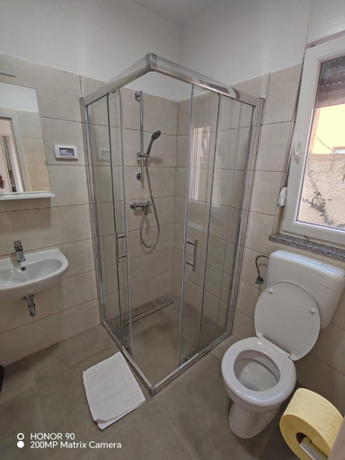 Bathroom, Adriatica, Zadar