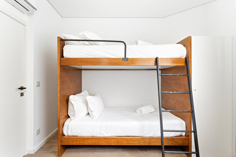 Bedroom 2, Alma Invicta Almada, Porto