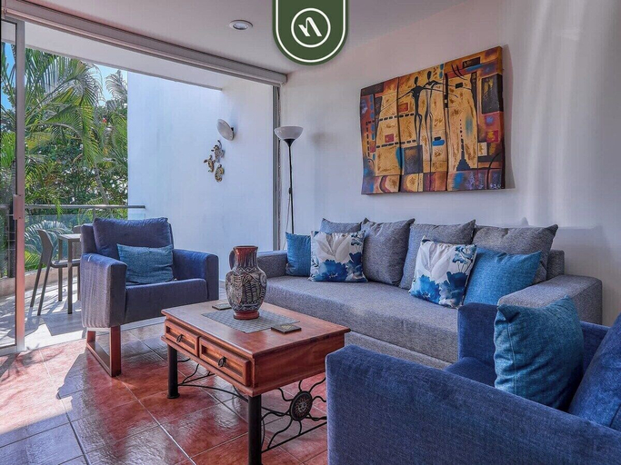 Living area 3, Beachfront 2BR Condo With Pool and Beachclub, Compostela