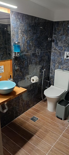 Bathroom 3, Swan Paradise Tolo, Peloponnese