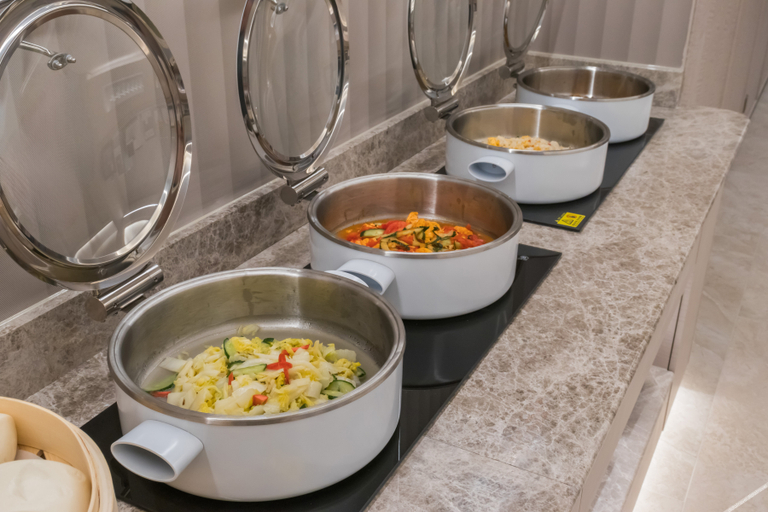 Food & Drinks 5, Hanting Hotel Shanghai Zhizaoju Road, Shanghai