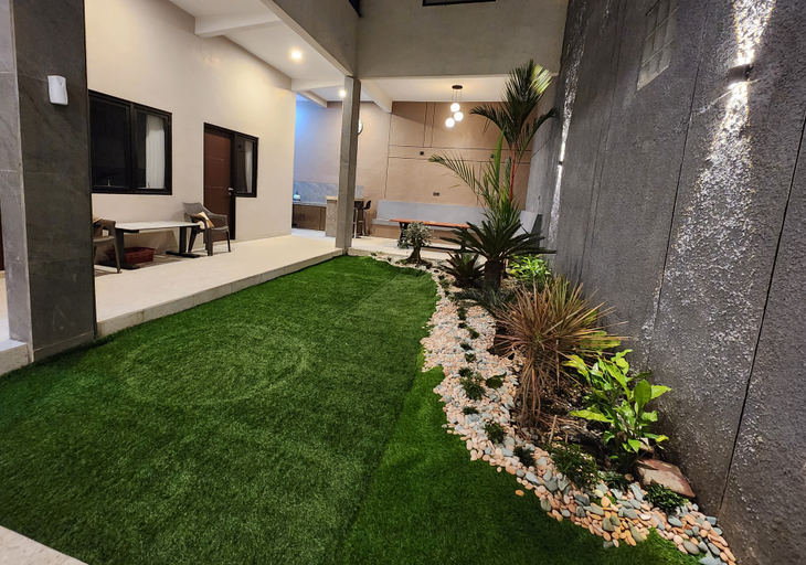 Others 4, PW Villas, Malang