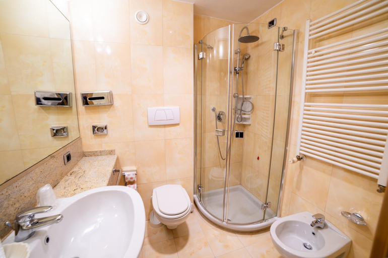 Bathroom 3, Hotel Tiffany Milan , Milano