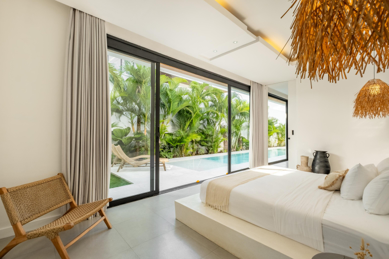 Others 3, Villa Malaikat - Luxury 2 BR Oasis near Pererenan Beach, Badung