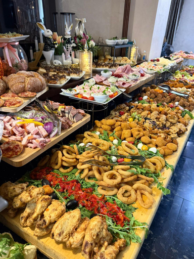 Food & Drinks 5, Pensiunea Floarea Muntilor, Moieciu De Jos