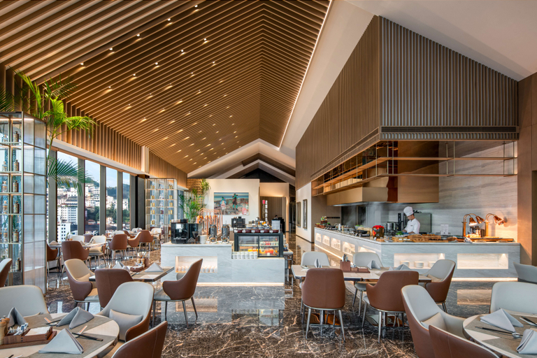 Restaurant 3, Intercontinental Maotai Town, Zunyi