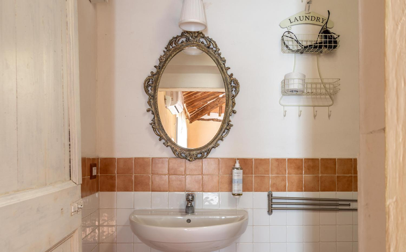 Bathroom 3, Hotel Gli Acquerelli, Livorno