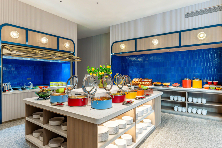 Food & Drinks 3, Holiday Inn Express Shanghai Changyang Road, Shanghai