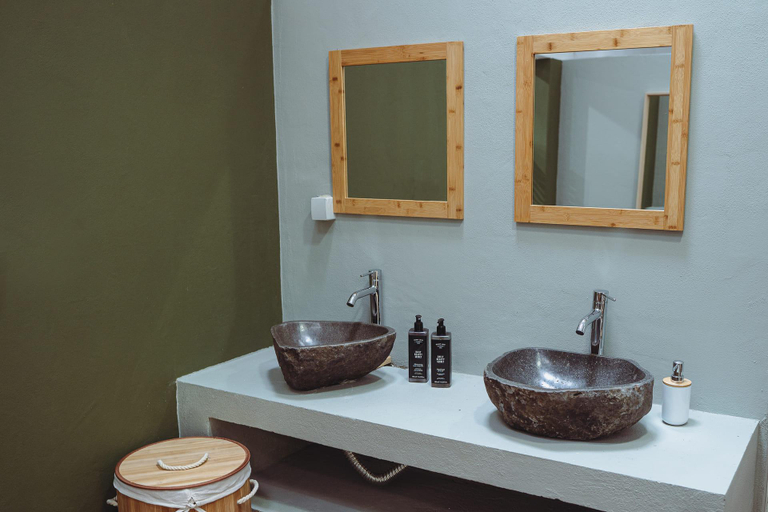 Bathroom 3, Bearsu Nature Almoxarife, Horta