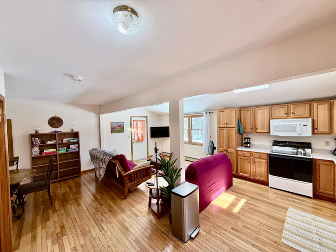 Others 4, The Suite at Liberty Woods, Hampshire