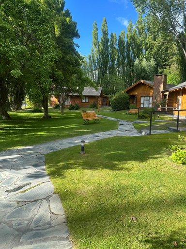 Others 5, Santa Monica Aparts, Lago Argentino