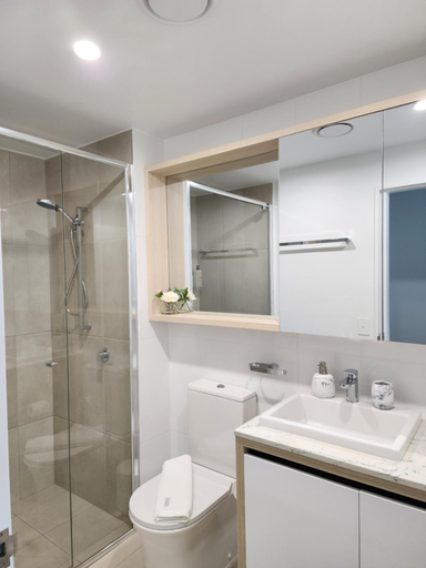 Bathroom 5, Koko Broadbeach, Gold Coast