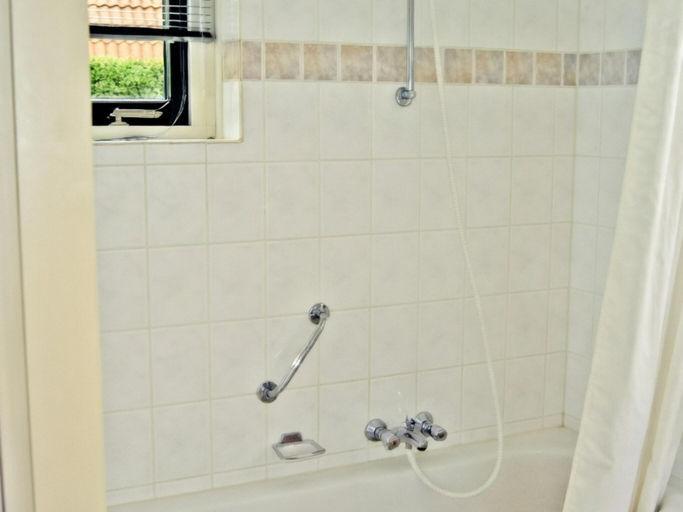 Bathroom 4, Holiday Home Breskens near Dutch Coast, Sluis