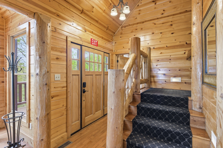 Interior 4, Pine Cone Cabin 4 Bedroom Cabin, Sevier