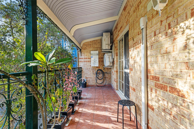 Room 3, 3bdr Sauna Pool Gym Parking, Perth
