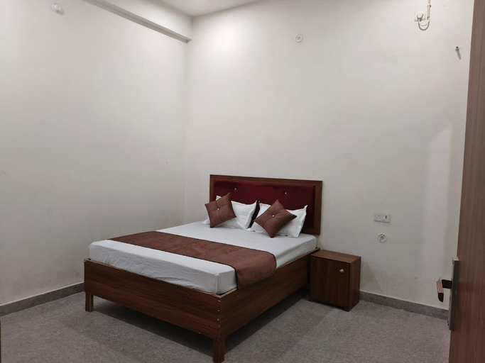 5, Sivago hotel, Mathura