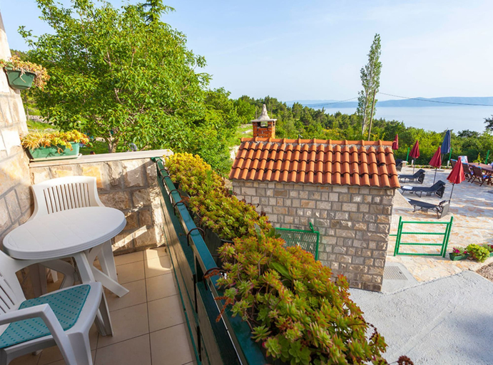 Balcony 3, Villa Roza Dalmatian Escape, Tučepi