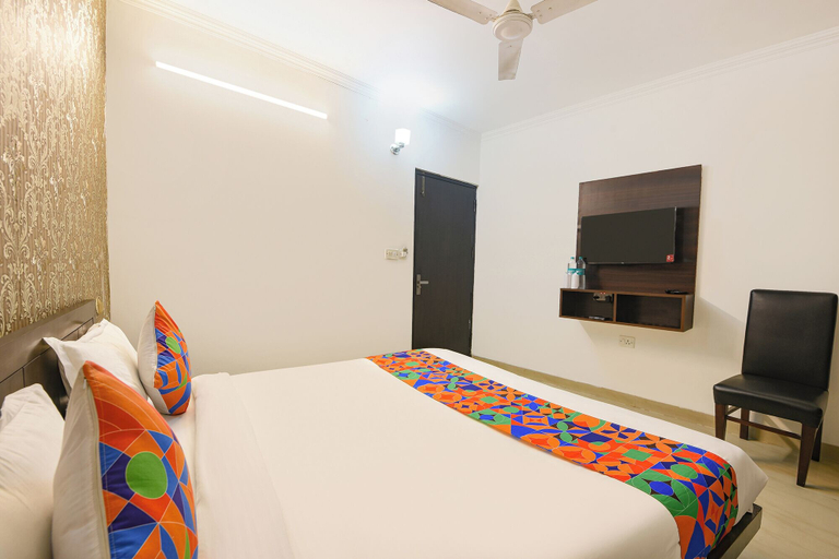 Room 5, Fabhotel Dream Porto, Delhi