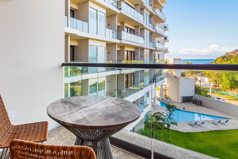 View from room, Cozy Oceanview Loft With Panoramic Views, Outdoor Pool & Fitness Room, Compostela