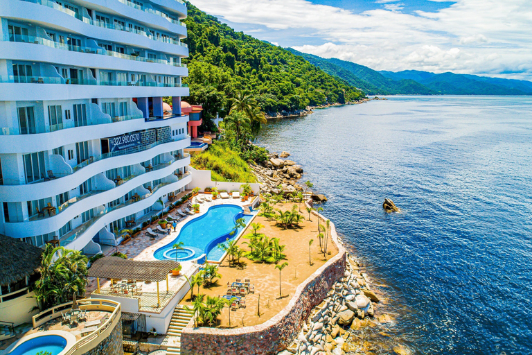Pool 5, Luxurious 1st-floor Condo With Pool, Oceanfront Balcony & Water View, Puerto Vallarta