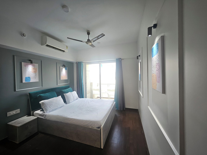 Room 5, Golf Chateau Serviced Apartments, Pune
