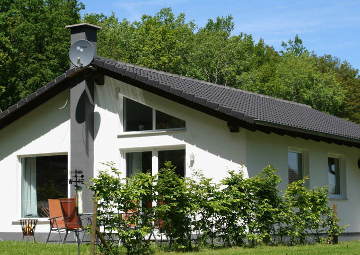 Primary image 4, Bungalow in Eifel Near Mountain Trails, Vulkaneifel