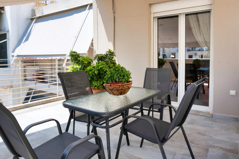 Room 5, The Athenian Penthouse Residence - Central Escape, Attica