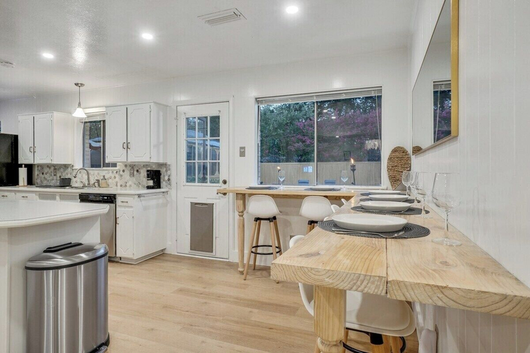 Interior 4, 4BR 2B Home With Pool, Hot Tub, Fire Pit, Irving