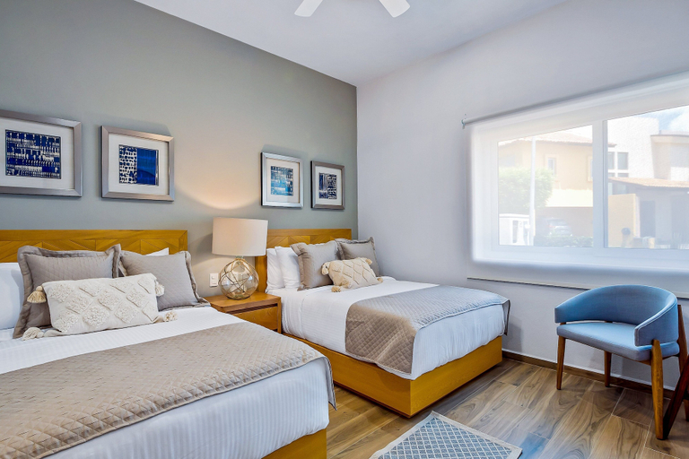 Room 4, Ocean-view Getaway With Patio, Grill, Roof Deck, & On-site Pools, Compostela