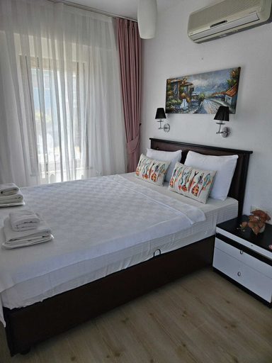 Bedroom 4, Alize Otel, Bozcaada