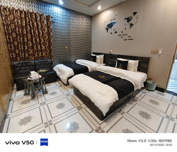 Bedroom 5, Glorious Guest House & Hotel, Multan