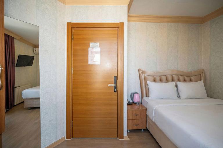 Bedroom 4, Taksim Maxwell Hotel, Beyoğlu