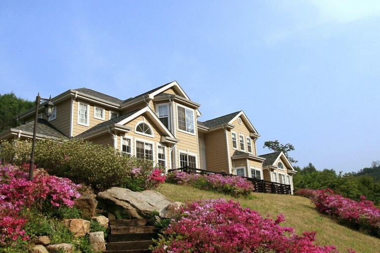 Exterior & Views 2, Dvor Pension, Gapyeong
