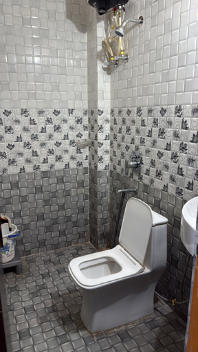 Bathroom, Hotel Shri Ji Palace, Chhatarpur