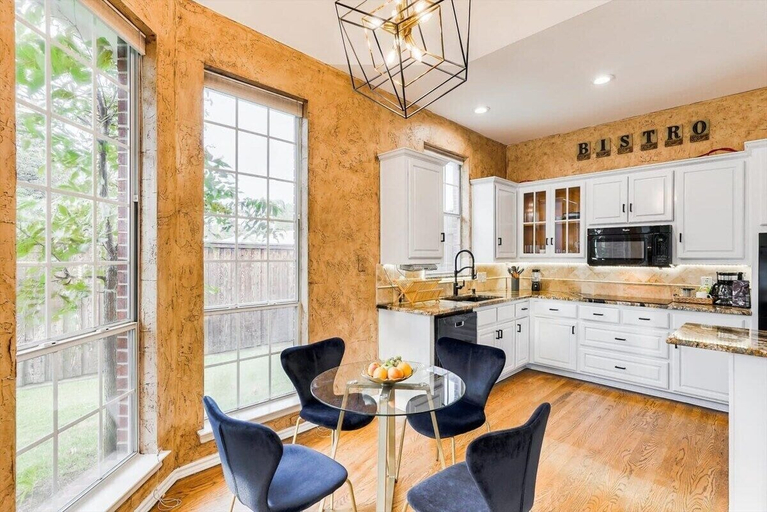 Interior 4, Impressive 5BR 3B Home With Pool, Game Room & Cinema Room, Irving