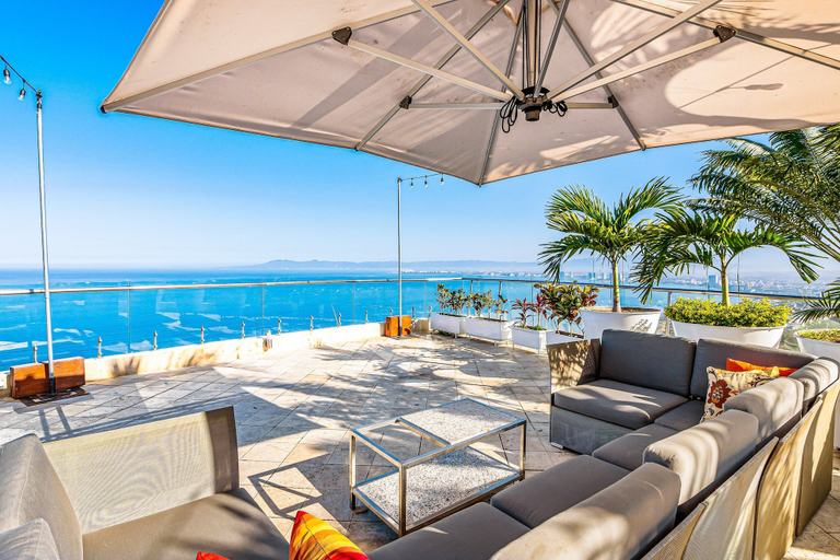Terrace/patio 2, Elegant Hillside Villa With Panoramic Views, Pool, hot tub & Luxe Interiors, Puerto Vallarta