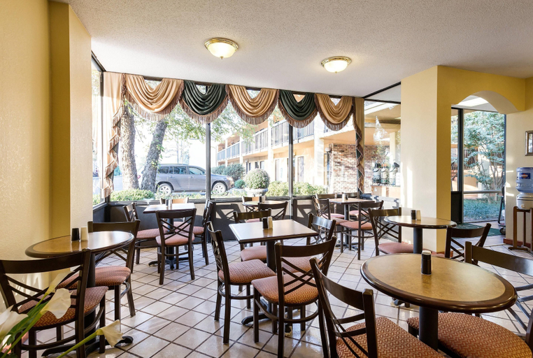 Food & Drinks 4, Quality Inn Blytheville, Mississippi