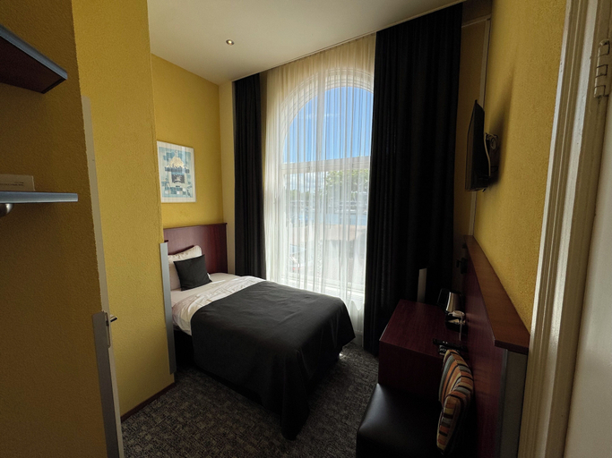 Room 4, Fletcher Hotel De Nieuwe Doelen - Middelburg, Middelburg