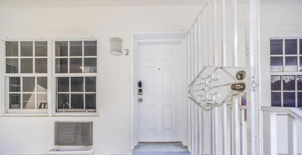 Interior, Relaxing Studio Near the Beach - Parking, Miami-Dade