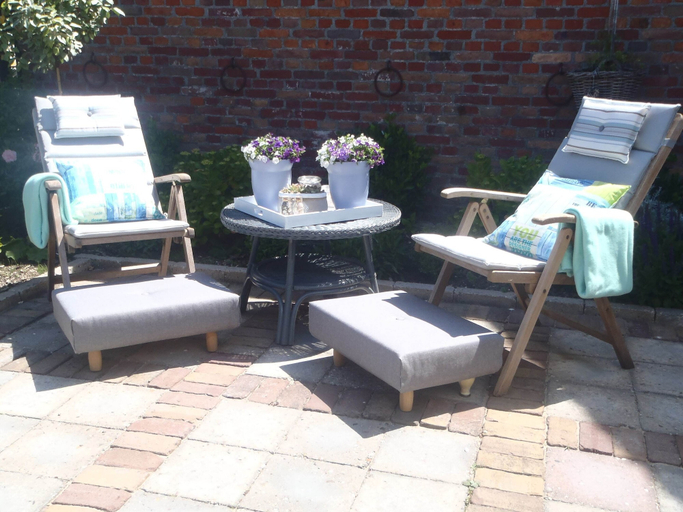 Others 4, Boutique Apartment in Ritthem with Terrace, Vlissingen