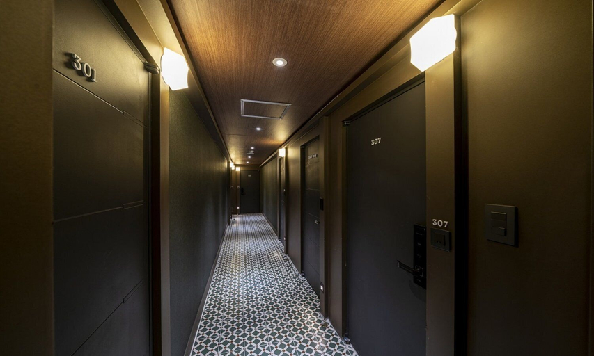 Interior 3, No. 25 Hotel Sinchon, Mapo