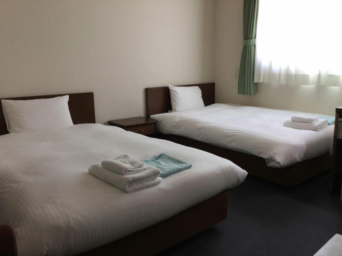 Bedroom 4, Hotel Green Palace, Sendai