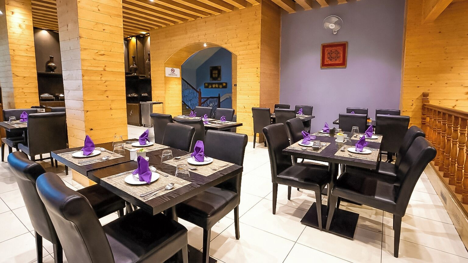 Food & Drinks 5, Sumitel Shangrila, East Sikkim
