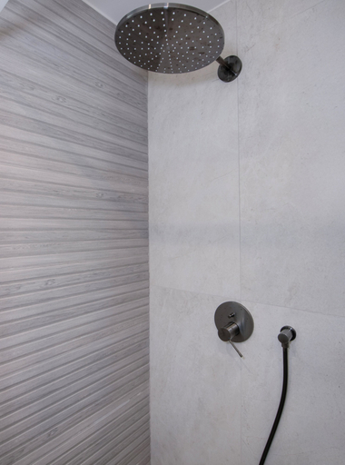 Bathroom 3, Glafkos House with Pool near the Beach, Crete