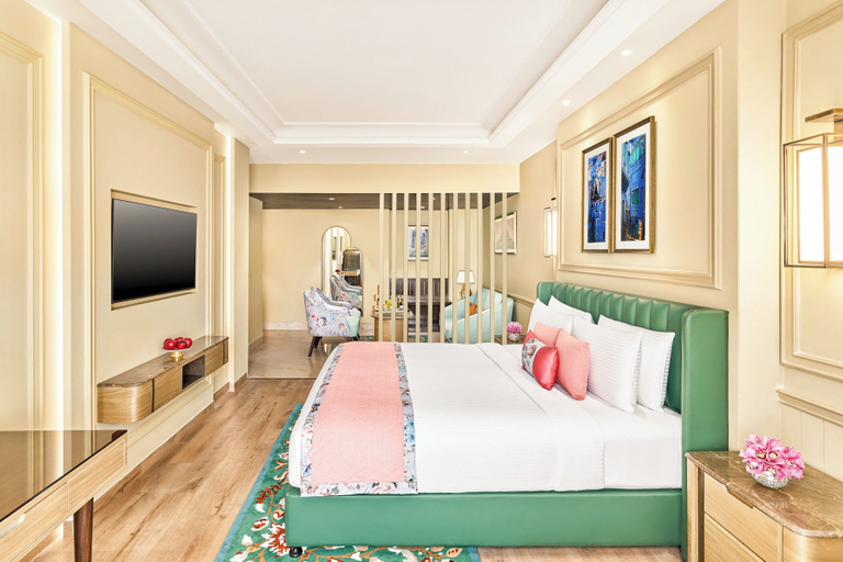 Room 5, Eternity IHCL SeleQtions, Kanpur Nagar
